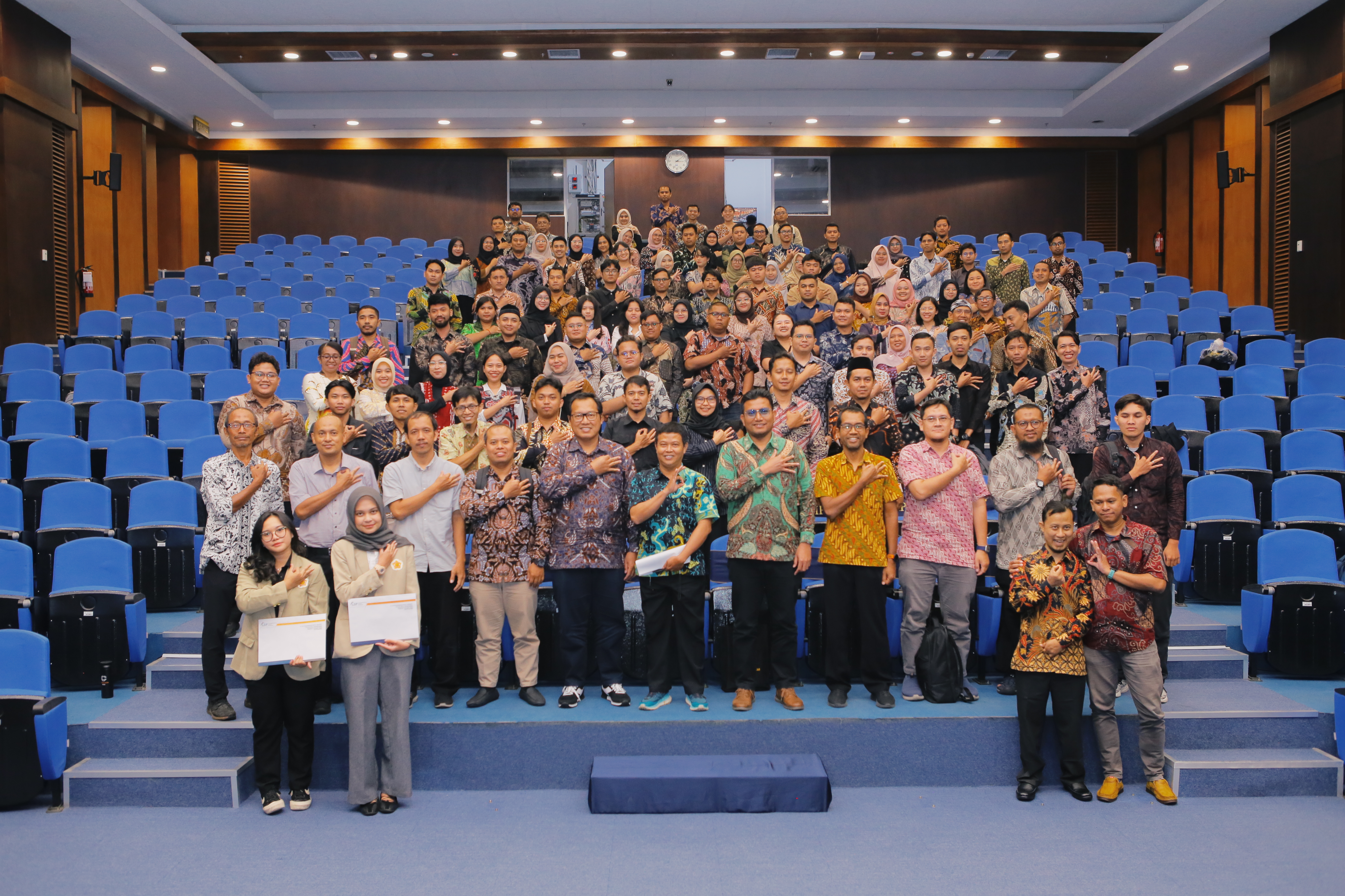 ✨ Pemberian Motivasi & Sertifikat Kompetensi ✨